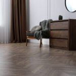Modern,Living,Room,With,Parquet,Flooring,And,Stylish,Furniture
